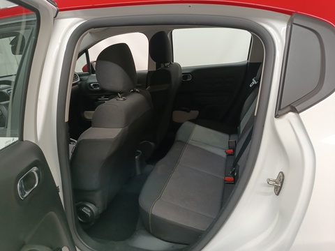 EntryDriverRear