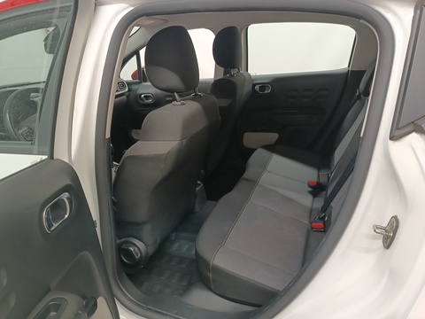 EntryDriverRear
