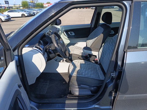 EntryDriverFront