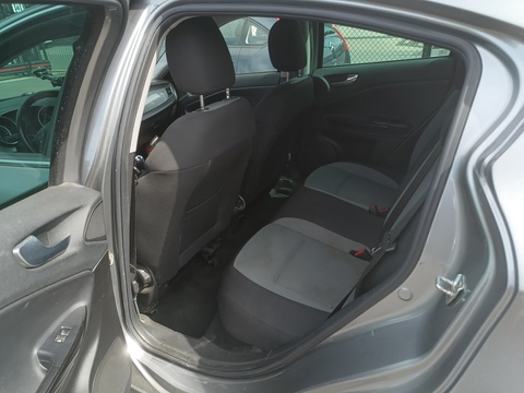 EntryDriverRear