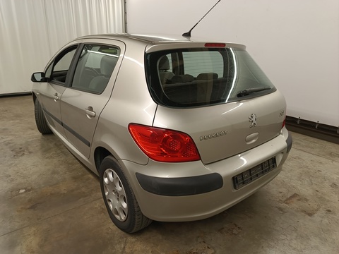 RearLeft