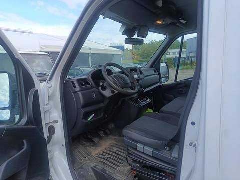 EntryDriverRear