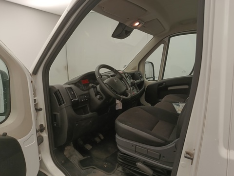 EntryDriverRear