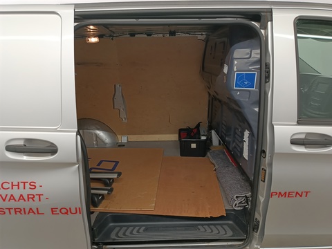 EntryDriverRear