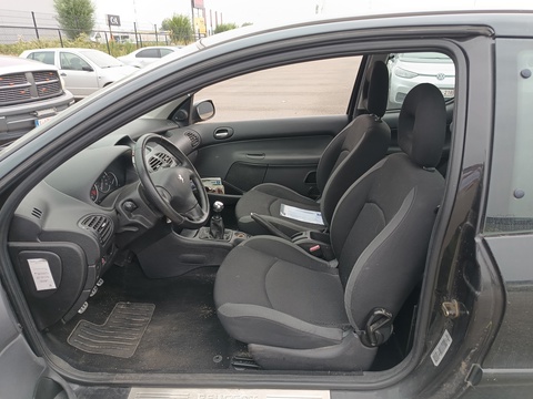 EntryDriverFront
