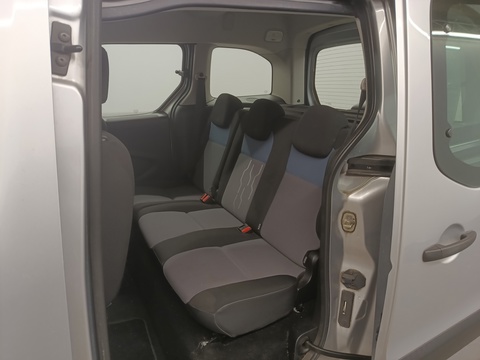 EntryDriverRear
